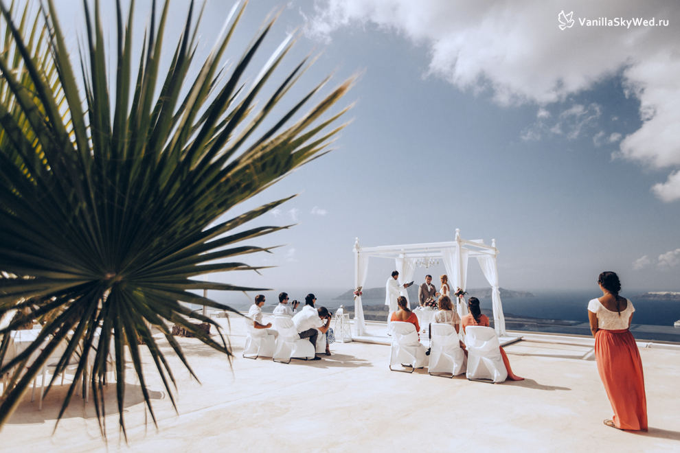 Свадьба на острове Санторини на площадке Santorini Gem (Санторини Джем)